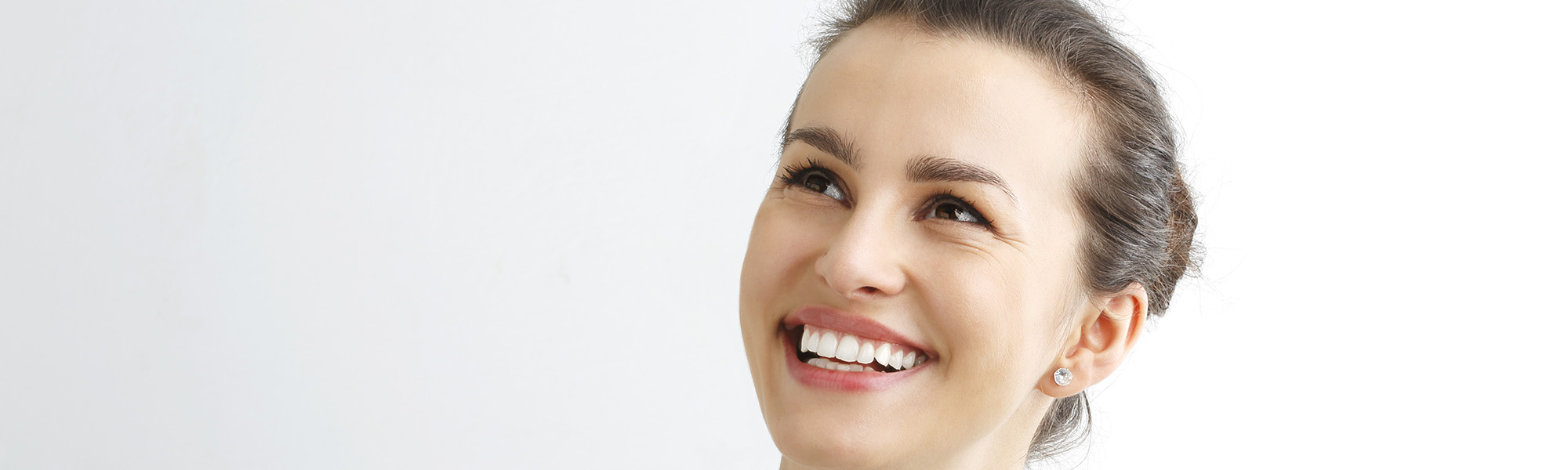 Embracing a Radiant Smile: Tips and Options for Whiter Teeth